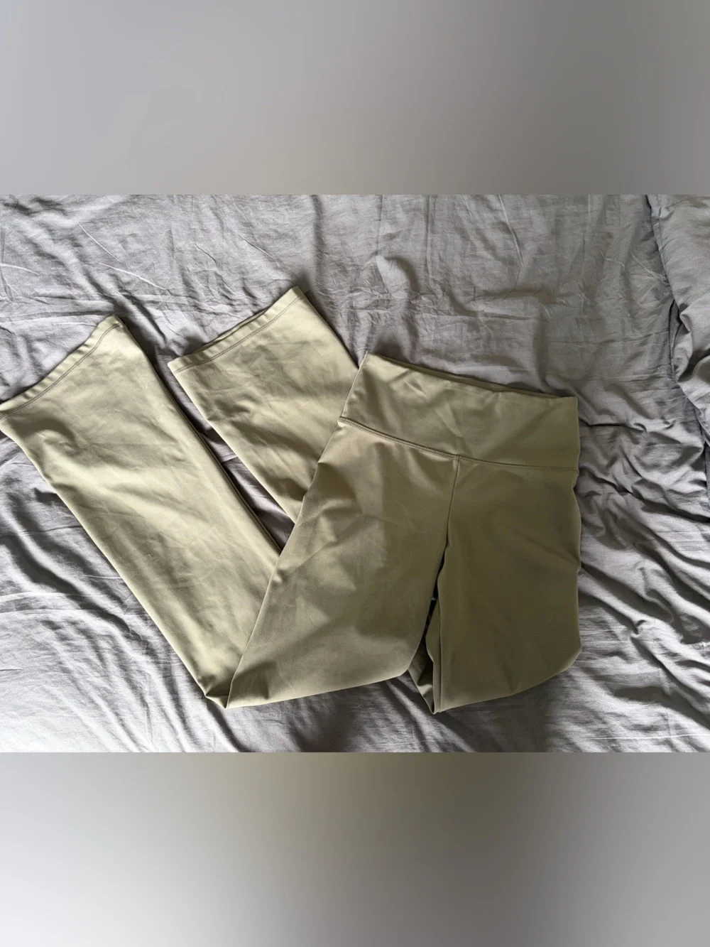 AE The Everything High-Waisted flare Legging size small